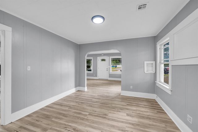 907 N Taylor, El Dorado, KS 67042