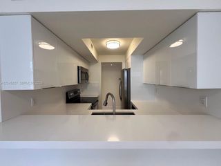 8205 SW 152nd Ave f-000, Miami, FL 33193