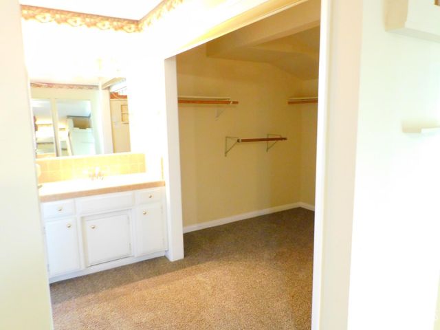 7305 Snowmass Lane, Bakersfield, CA 93309