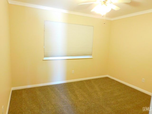 7305 Snowmass Lane, Bakersfield, CA 93309