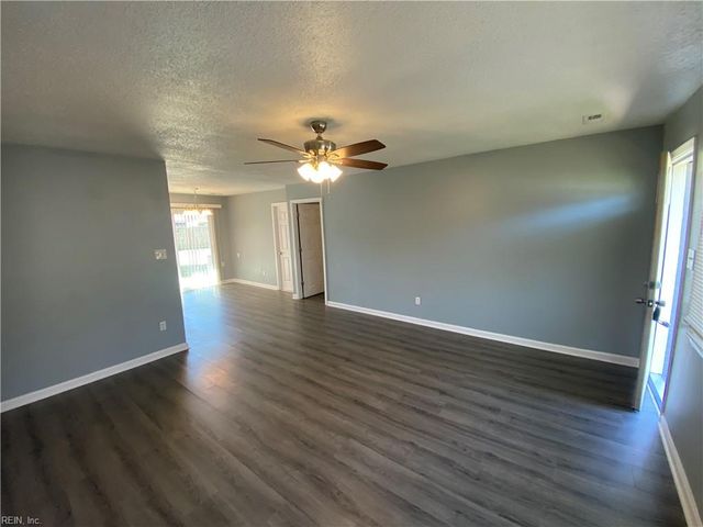 3529 Boyd RD, Virginia Beach, VA 23452