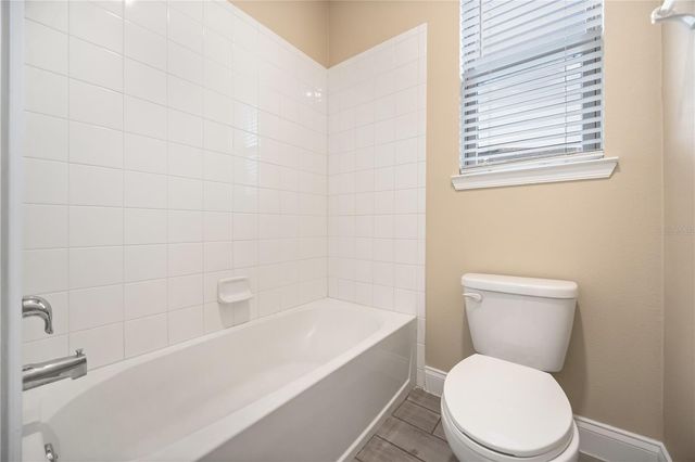 8324 VIVARO ISLE WAY, Windermere, FL 34786