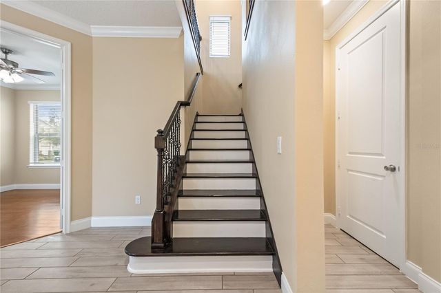 8324 VIVARO ISLE WAY, Windermere, FL 34786