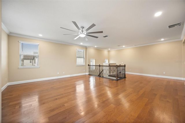 8324 VIVARO ISLE WAY, Windermere, FL 34786