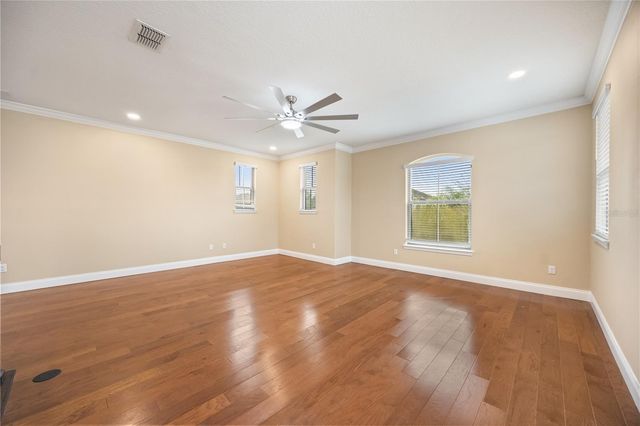 8324 VIVARO ISLE WAY, Windermere, FL 34786