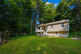3 Cypress Lane, Essex, VT 05452