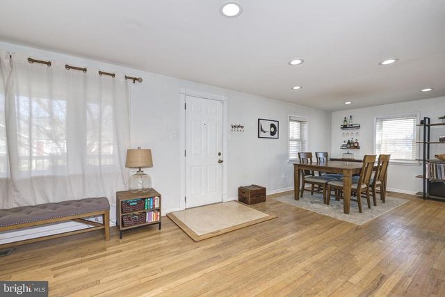 34 OAKFORD AVE, New Egypt, NJ 08533