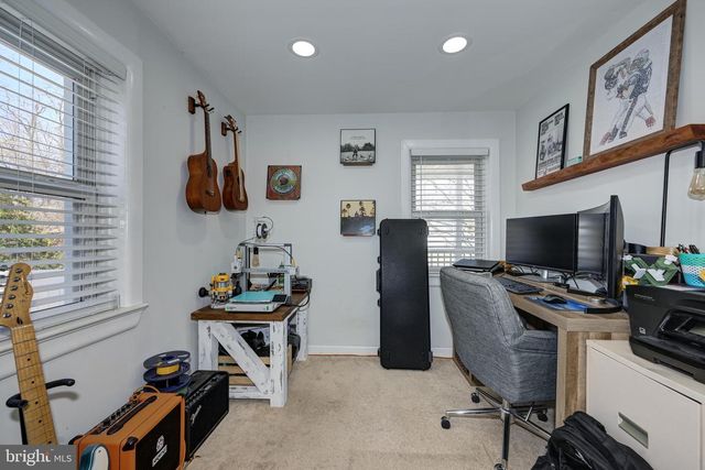 34 OAKFORD AVE, New Egypt, NJ 08533