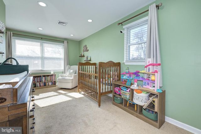 34 OAKFORD AVE, New Egypt, NJ 08533