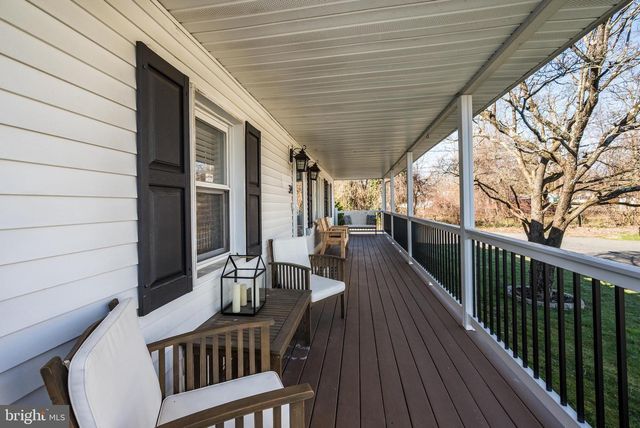 34 OAKFORD AVE, New Egypt, NJ 08533