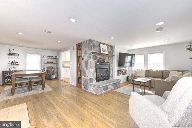 34 OAKFORD AVE, New Egypt, NJ 08533