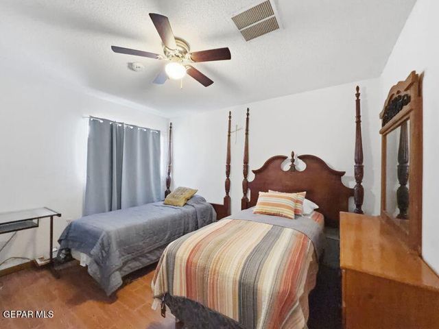 445 Suzi Way, Socorro, TX 79927