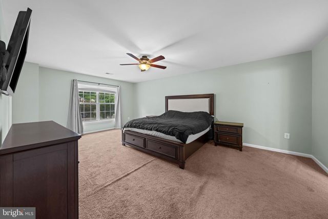 8393 TENBROOK DR, Gainesville, VA 20155