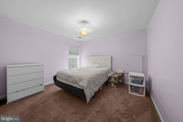 8393 TENBROOK DR, Gainesville, VA 20155