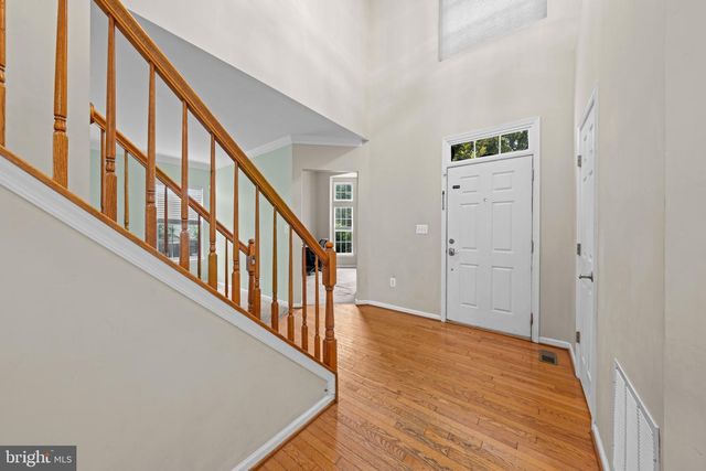 8393 TENBROOK DR, Gainesville, VA 20155