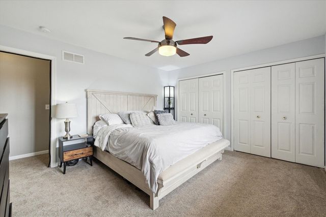 578 E Mahan Avenue, Hazel Park, MI 48030