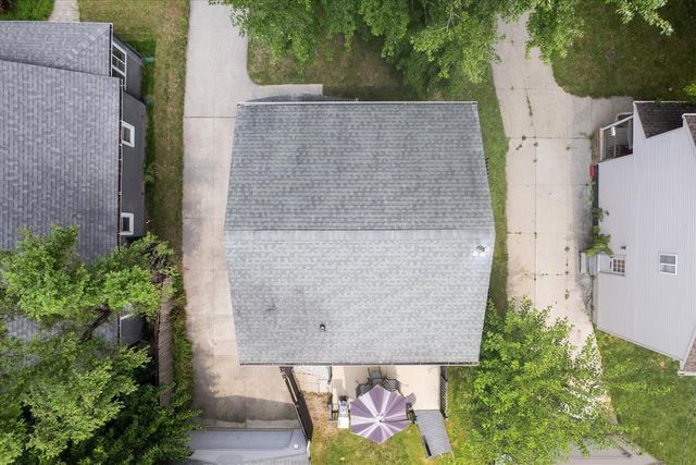 578 E Mahan Avenue, Hazel Park, MI 48030