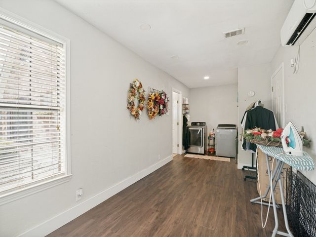 8421 Liberty Lane, Rowlett, TX 75089