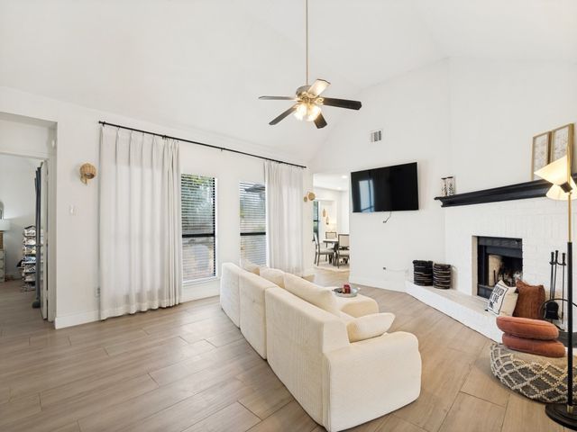 8421 Liberty Lane, Rowlett, TX 75089