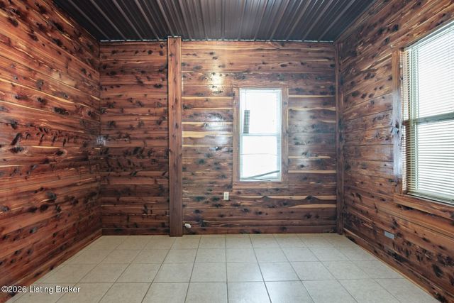 592 Jake Horsley Ln, Stephensport, KY 40170