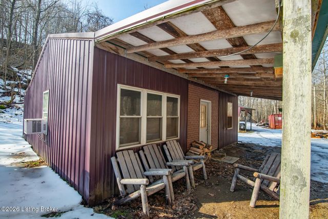 592 Jake Horsley Ln, Stephensport, KY 40170