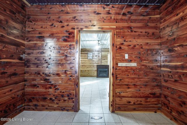 592 Jake Horsley Ln, Stephensport, KY 40170