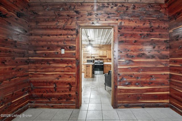 592 Jake Horsley Ln, Stephensport, KY 40170