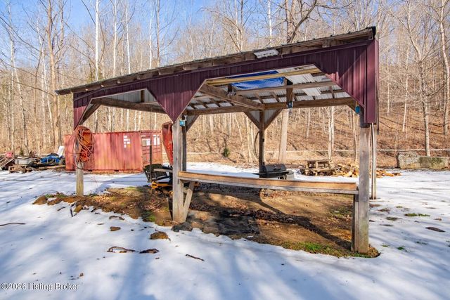 592 Jake Horsley Ln, Stephensport, KY 40170