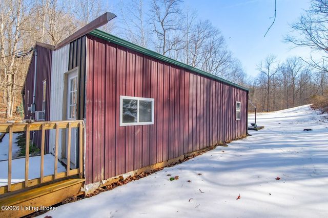 592 Jake Horsley Ln, Stephensport, KY 40170