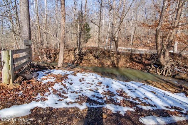 592 Jake Horsley Ln, Stephensport, KY 40170