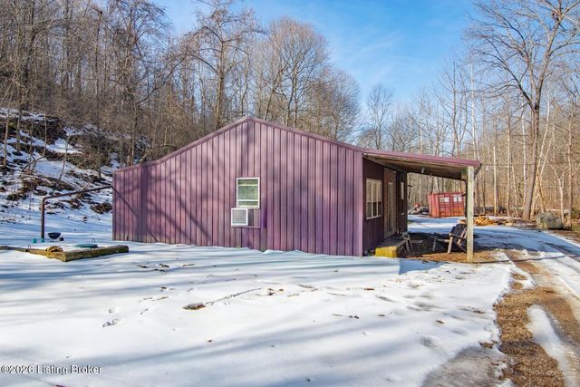 592 Jake Horsley Ln, Stephensport, KY 40170