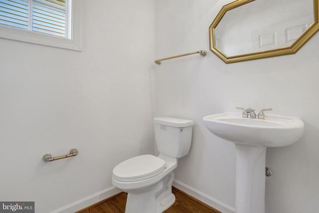 5614 JAMES GUNNELL LN, Alexandria, VA 22310