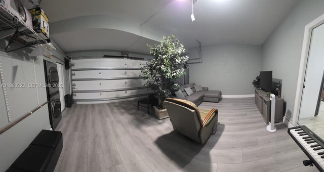 680 NW 159th Avenue, Pembroke Pines, FL 33028
