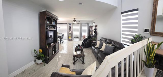 680 NW 159th Avenue, Pembroke Pines, FL 33028
