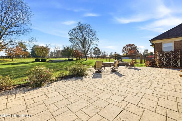 7403 Broad Run Rd, Louisville, KY 40291