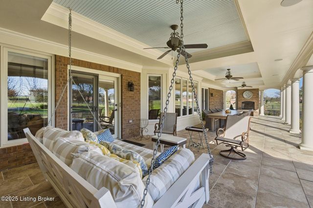 7403 Broad Run Rd, Louisville, KY 40291