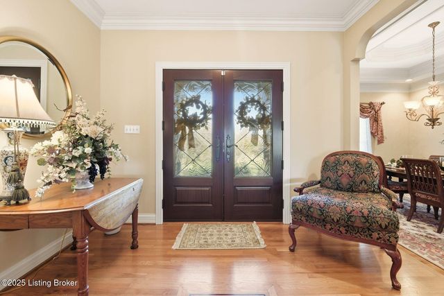 7403 Broad Run Rd, Louisville, KY 40291