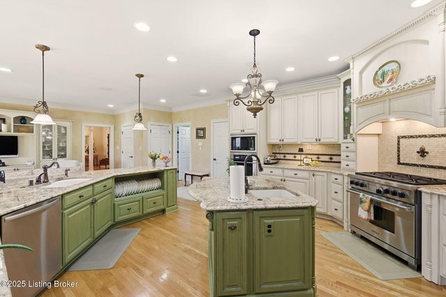 7403 Broad Run Rd, Louisville, KY 40291