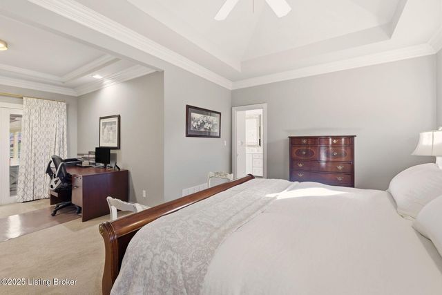 7403 Broad Run Rd, Louisville, KY 40291