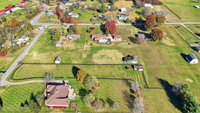 7403 Broad Run Rd, Louisville, KY 40291