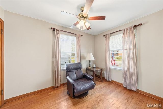 10512 Saint Francis Lane, St Ann, MO 63074