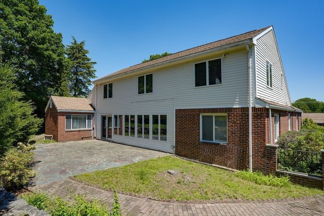 262 Clifton St, Belmont, MA 02478