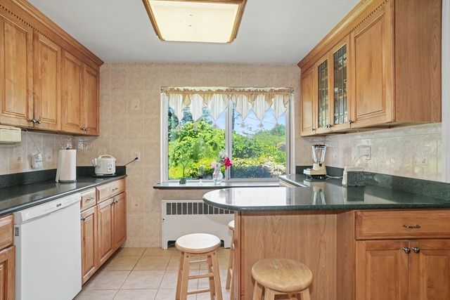 262 Clifton St, Belmont, MA 02478