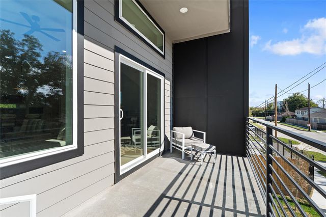 5505 Hershe Street, Houston, TX 77020