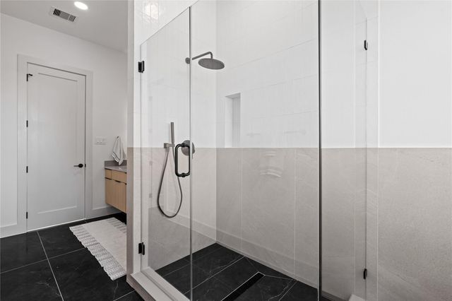 5505 Hershe Street, Houston, TX 77020