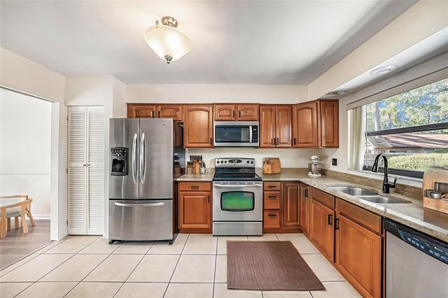 4005 DELLBROOK DRIVE, Tampa, FL 33624