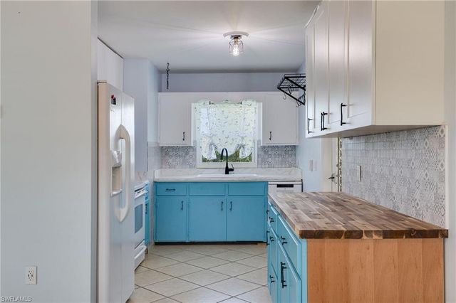 7297 Kumquat RD, Fort Myers, FL 33967