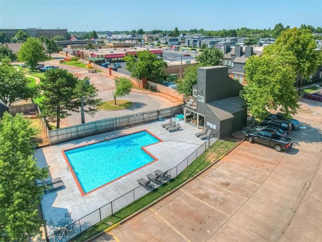 11550 N May Avenue 206, Oklahoma City, OK 73120