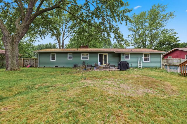 325 N 145th Avenue, Holland, MI 49424