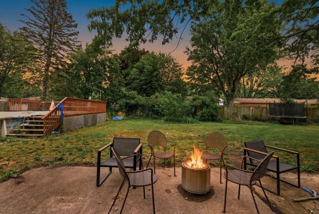 325 N 145th Avenue, Holland, MI 49424